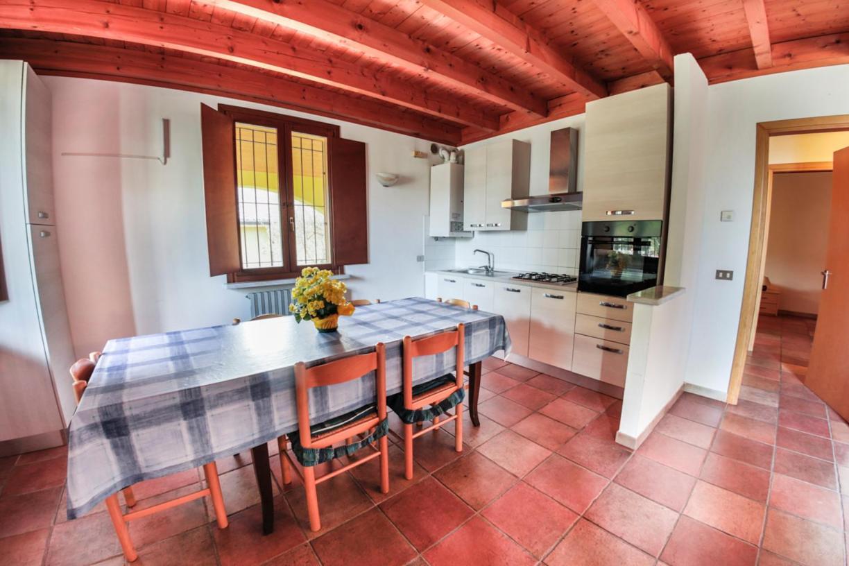 Agriturismo Case In Collina Volta Mantovana Kültér fotó