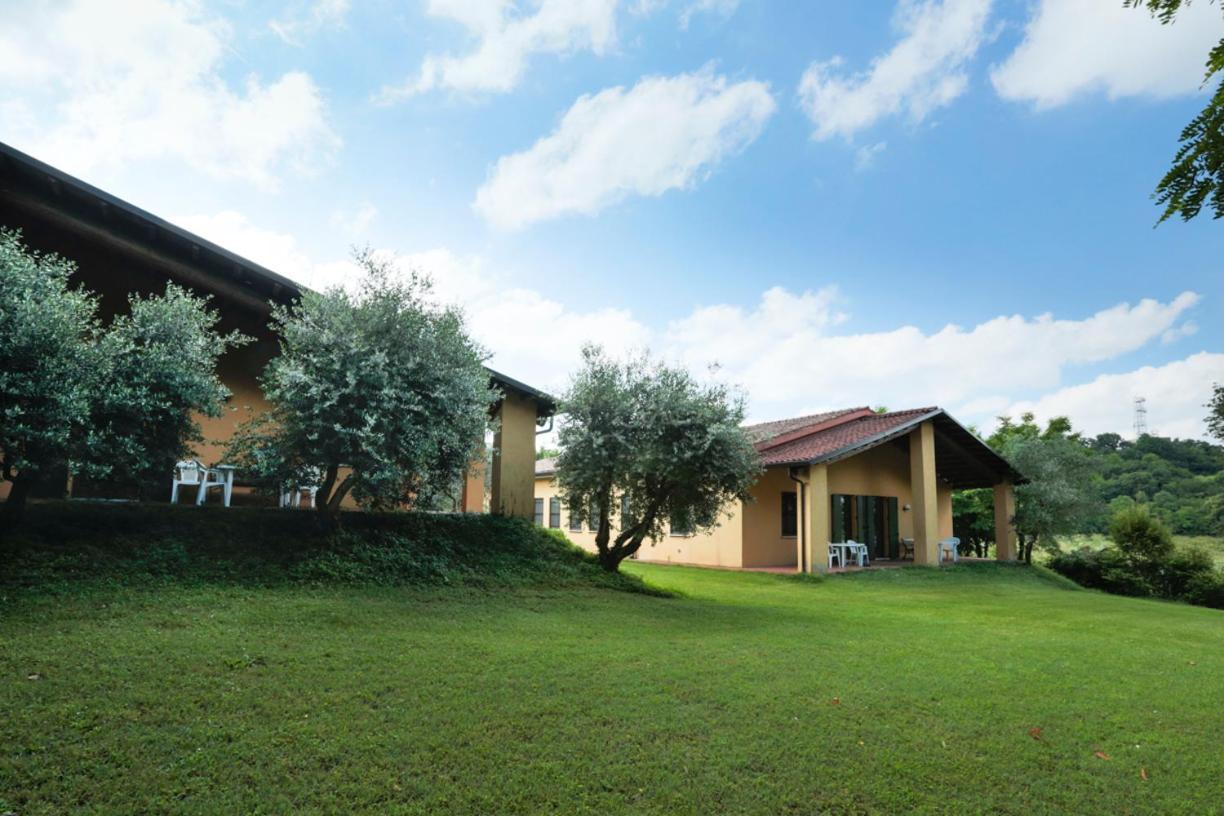 Agriturismo Case In Collina Volta Mantovana Kültér fotó