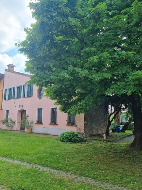 Agriturismo Case In Collina Volta Mantovana Kültér fotó